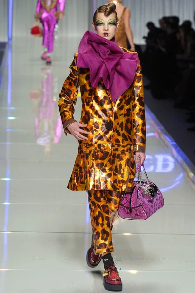Look 38